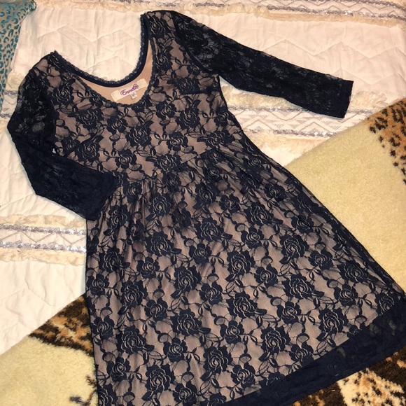 Francesca’s Navy Lace Dress - Picture 2 of 6